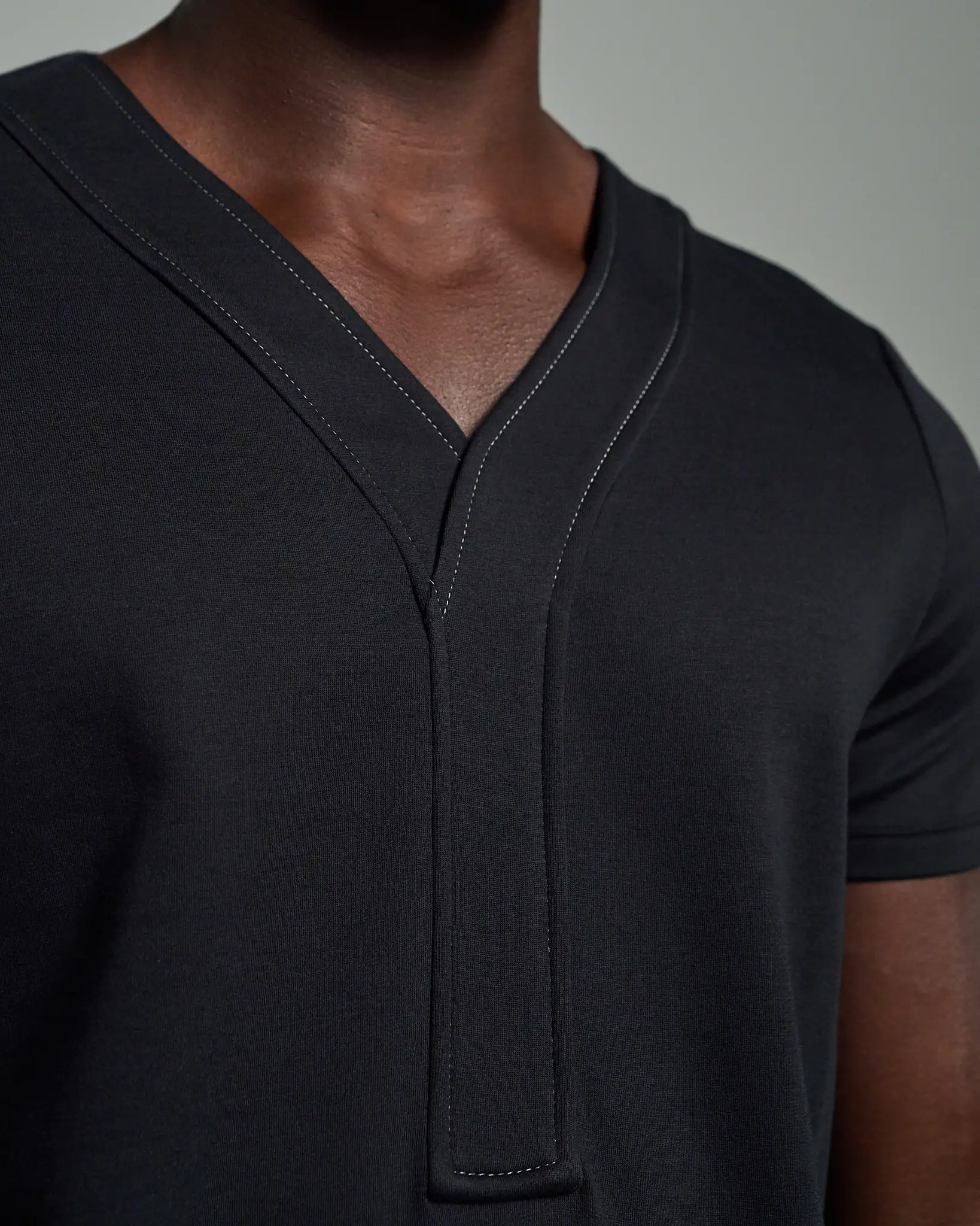 Slim Fit Crew Narrow Applique T-Shirt with Contrasting Stitch